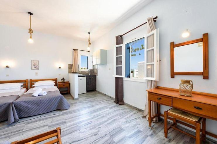 דירות נאוסה Astoria Paros מראה חיצוני תמונה
